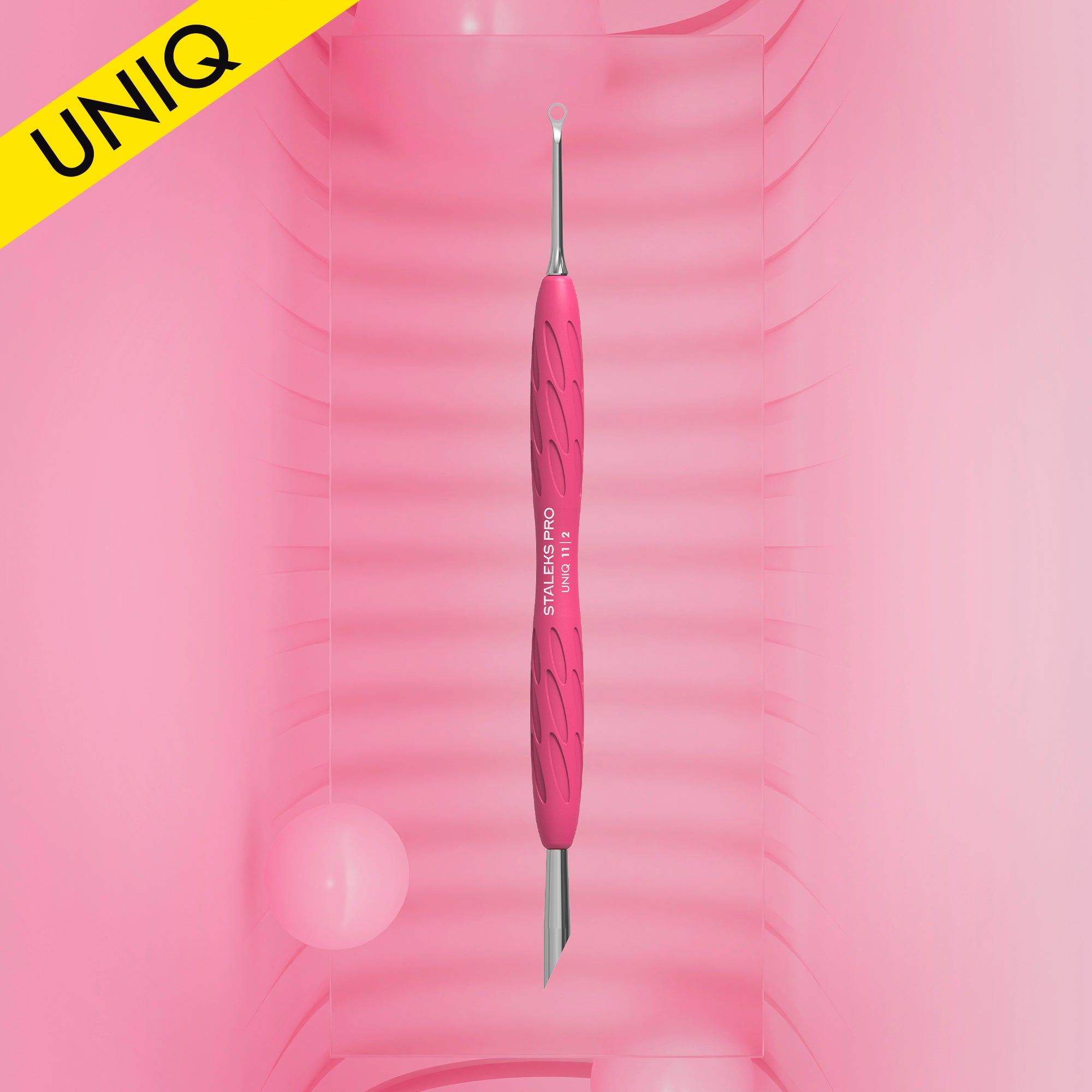 Gummy Manicure Pusher with Silicone Handle UNIQ 11 TYPE 2 (Angled Pusher and Ring)