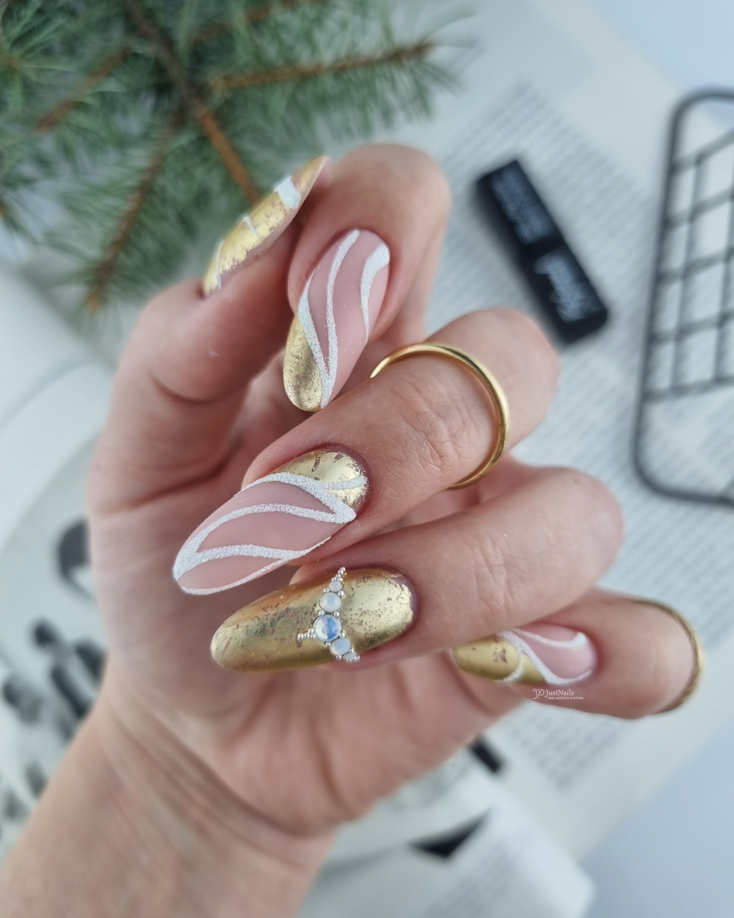 Gel Polish - White Queen, 10 ml